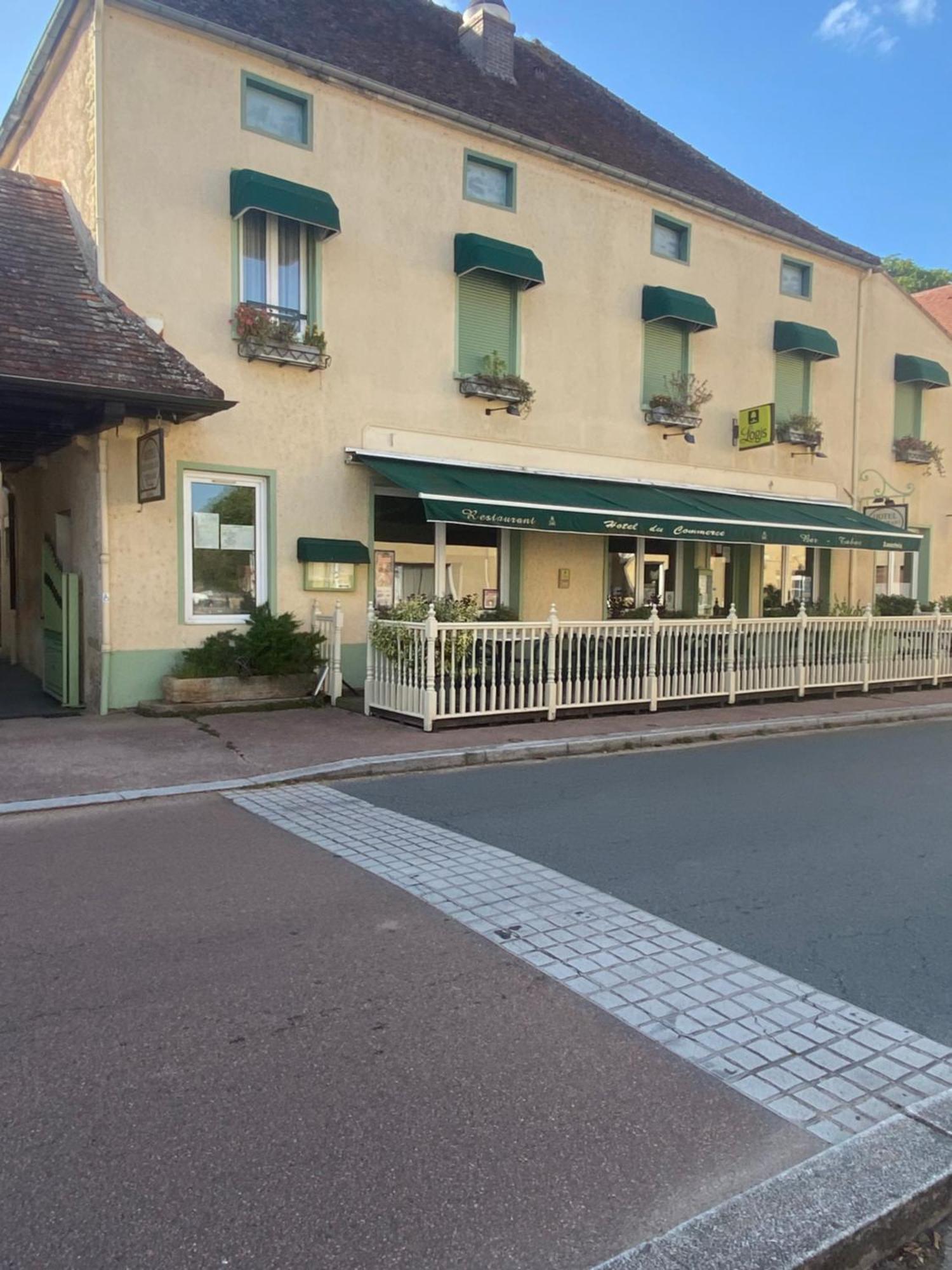 Hotel Du Commerce Joncy Luaran gambar